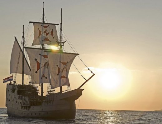 Karaka – Sunset Cruise